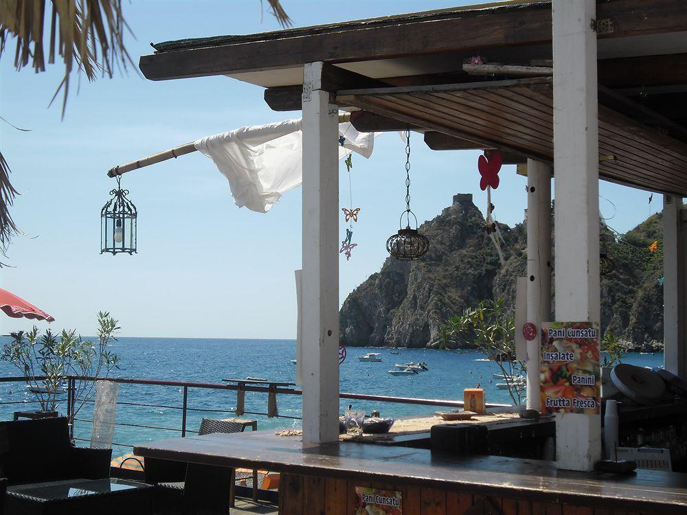 Hotel Donna Rosa SantʼAlessio Siculo Exterior foto